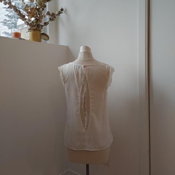 Blouse, Dynamite, Small - Picture 2 of 2